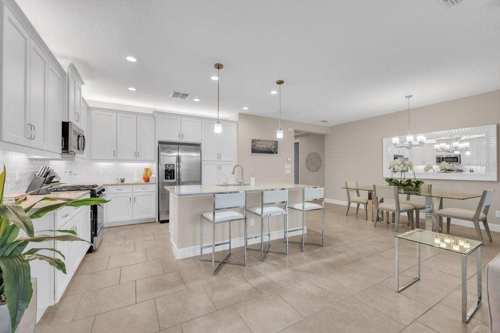 15479 SANTA POLA DRIVE, Wimauma, FL 33598 15479 SANTA POLA DRIVE, Wimauma, FL 33598