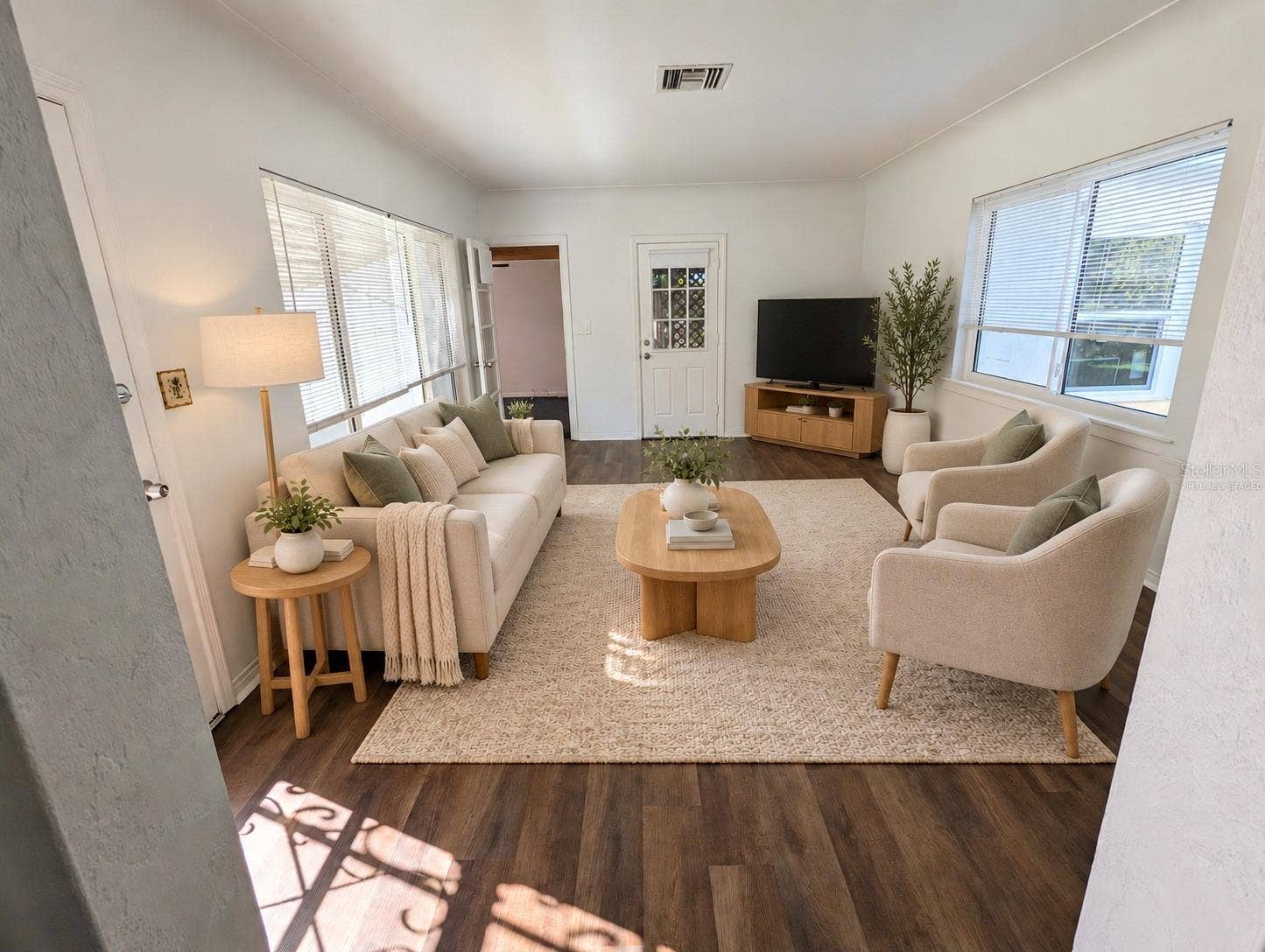2907 49TH STREET S, Gulfport, FL 33707 Living room - virtually staged
