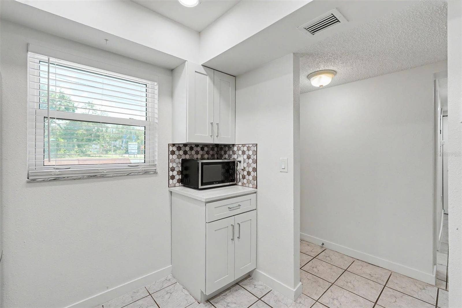 4805 ALT 19, #114, Palm Harbor, FL 34683 4805 ALT 19, #114, Palm Harbor, FL 34683