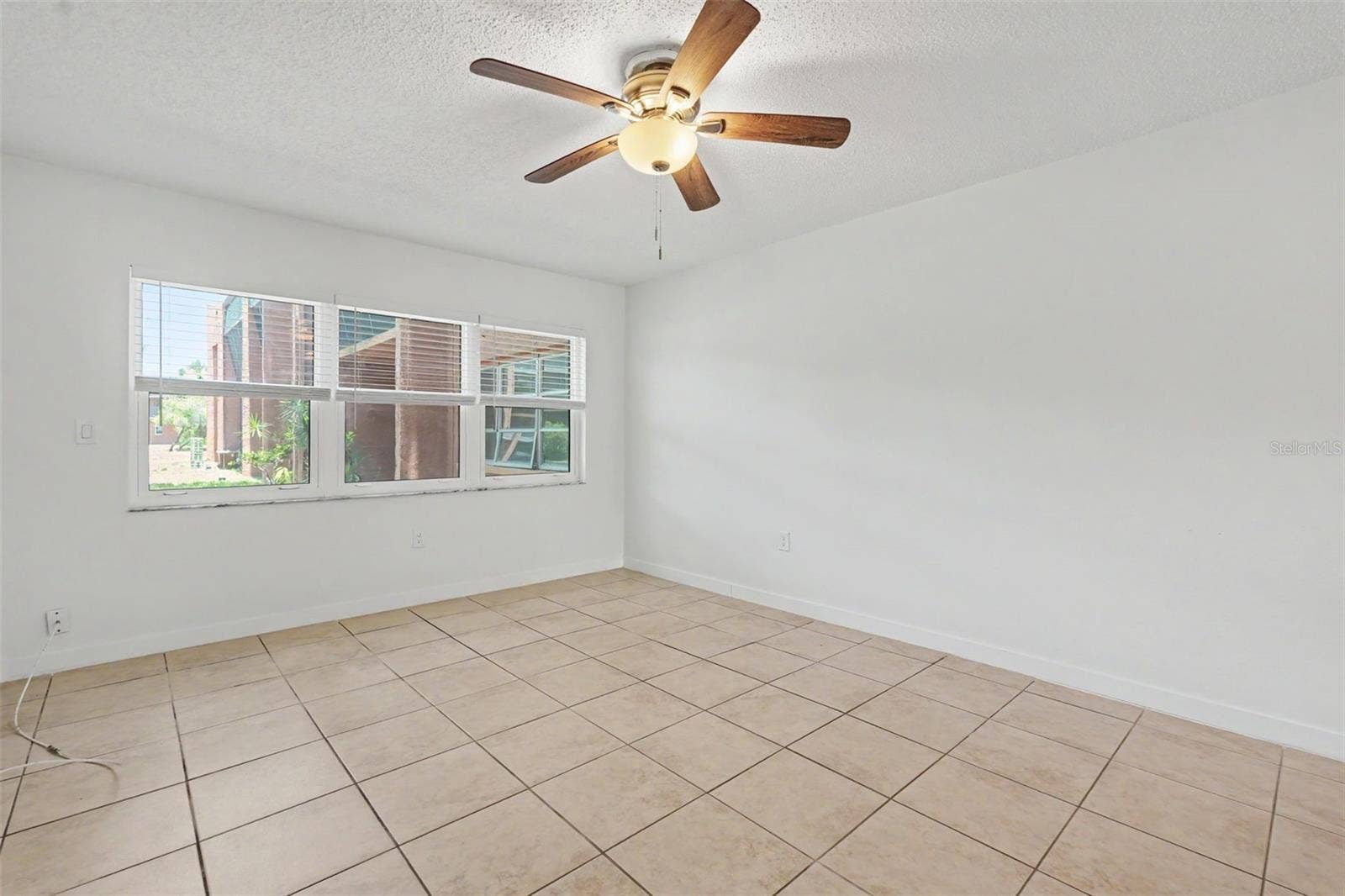4805 ALT 19, #114, Palm Harbor, FL 34683 4805 ALT 19, #114, Palm Harbor, FL 34683