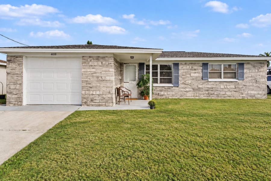 Property photo for 4019 BADEN DRIVE, Holiday, FL