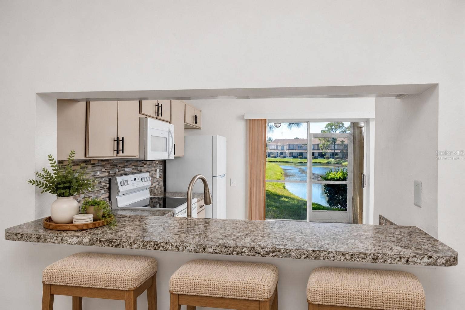 6229 BAYSIDE KEY DRIVE, Tampa, FL 33615 Breakfast Bar Virtually Staged -6229 Bayside Key Dr, Tampa, FL 33615