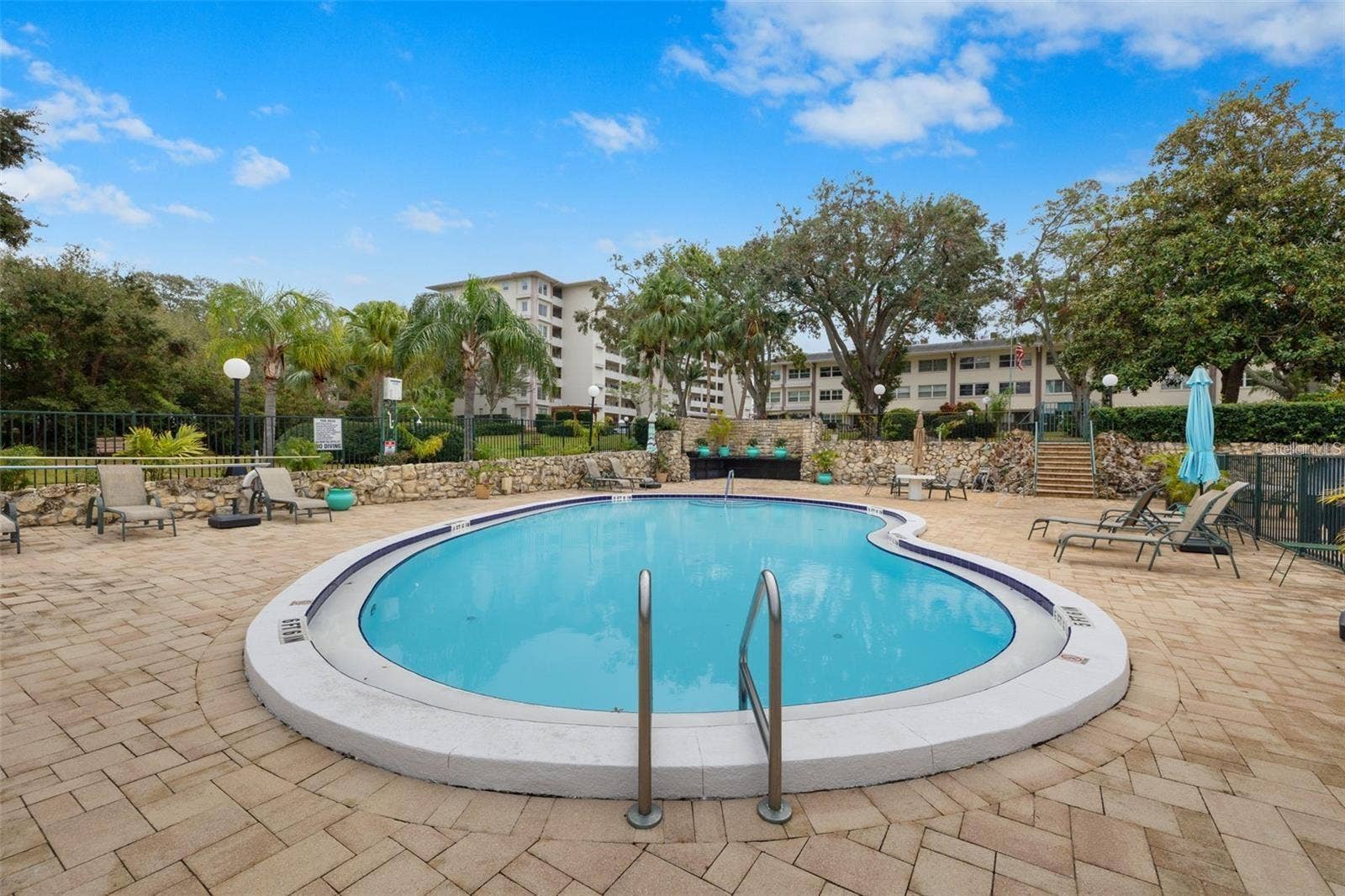 1524 LAKEVIEW ROAD, #304, Clearwater, FL 33756 1524 LAKEVIEW ROAD, #304, Clearwater, FL 33756