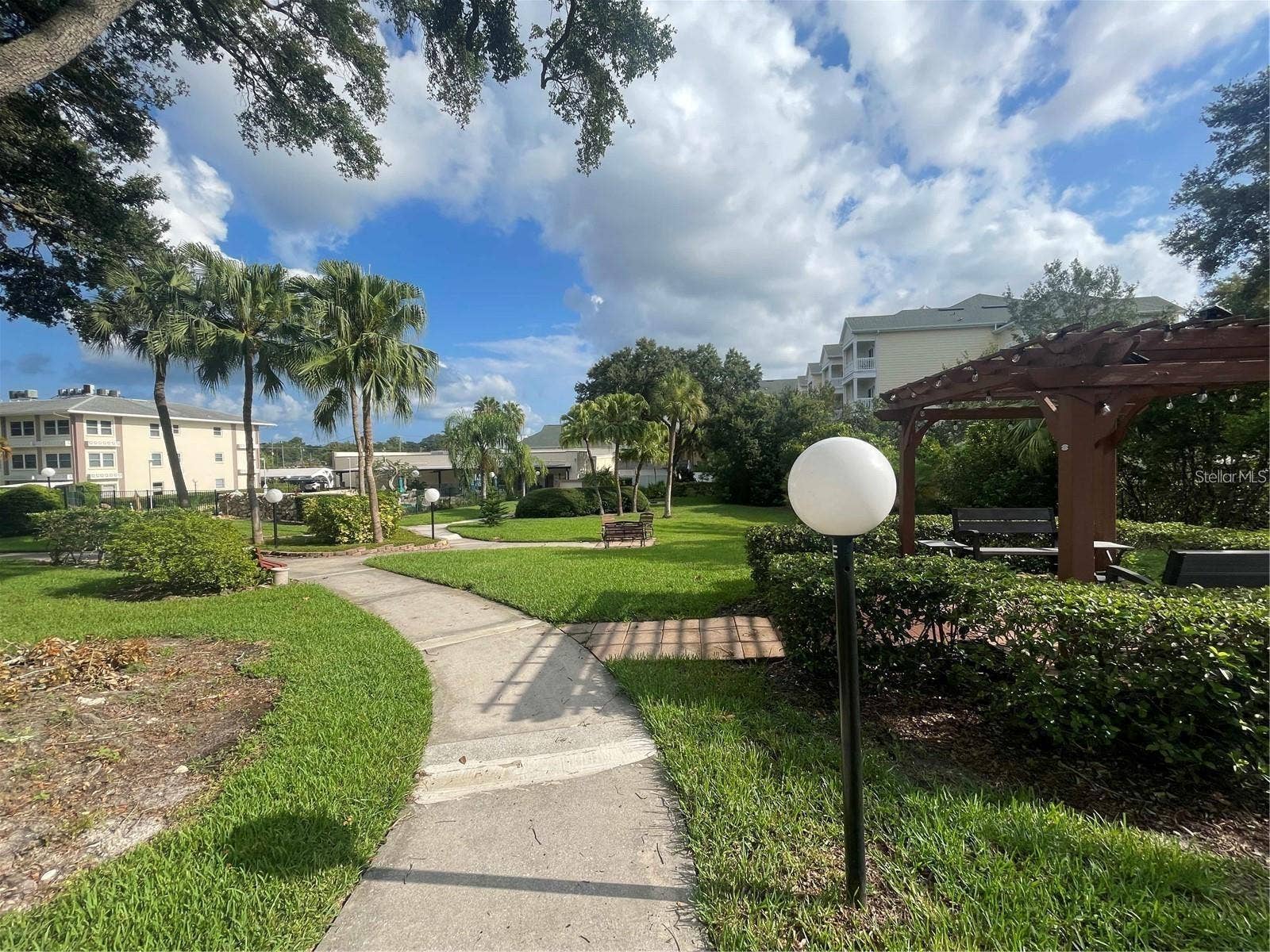 1524 LAKEVIEW ROAD, #304, Clearwater, FL 33756 1524 LAKEVIEW ROAD, #304, Clearwater, FL 33756