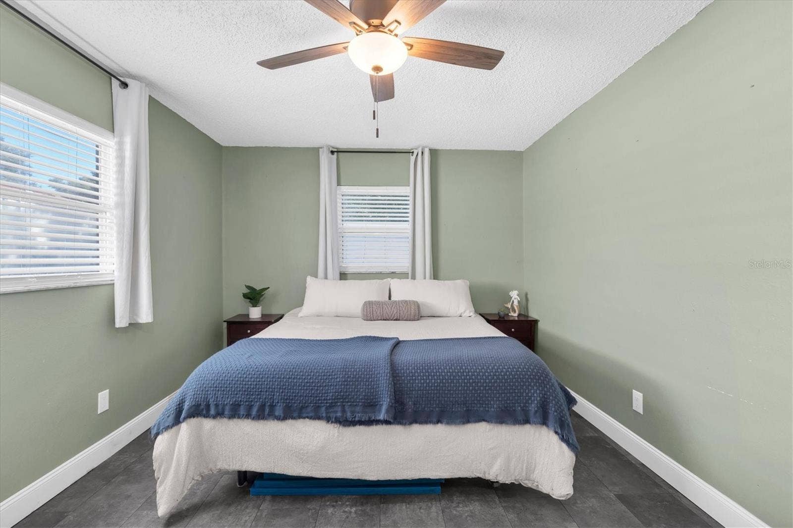 1951 TAYLOR LAKE CIRCLE, Seminole, FL 33778 1951 TAYLOR LAKE CIRCLE, Seminole, FL 33778