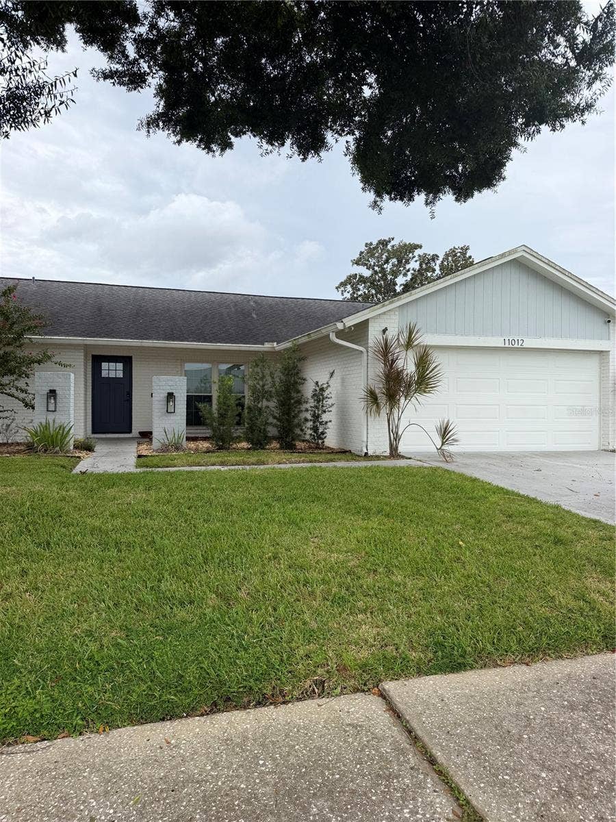Property photo for 11012 ASHBOURNE CIRCLE, Tampa, FL