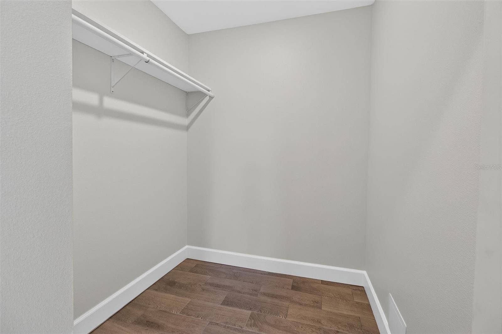 876 116TH AVENUE N, #103, St Petersburg, FL 33716 Walk-in closet