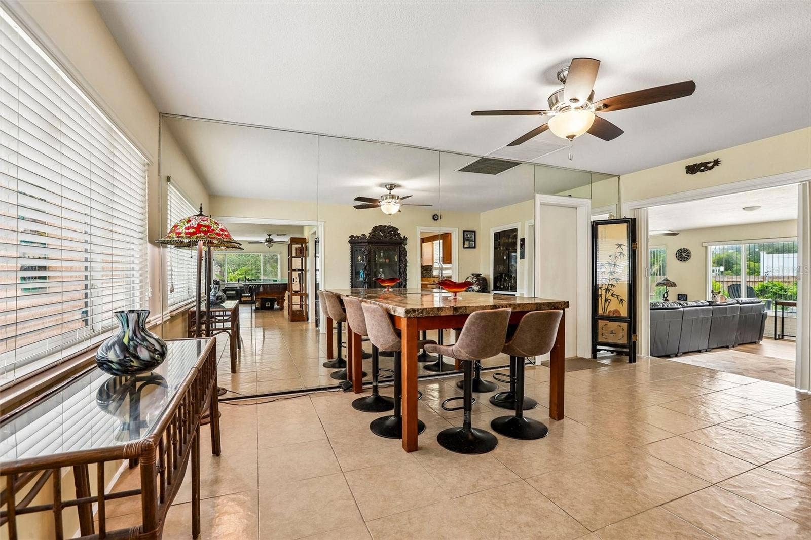 398 COLONY POINT ROAD S, St Petersburg, FL 33705 398 COLONY POINT ROAD S, St Petersburg, FL 33705