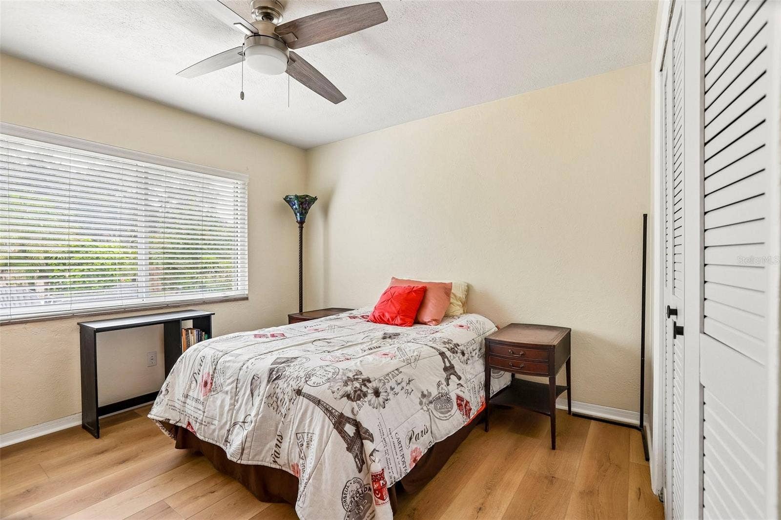 398 COLONY POINT ROAD S, St Petersburg, FL 33705 398 COLONY POINT ROAD S, St Petersburg, FL 33705