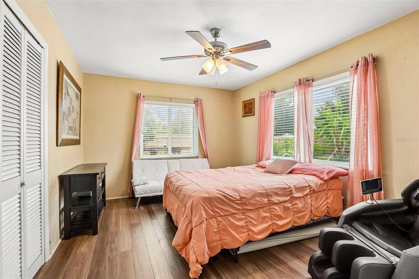 398 COLONY POINT ROAD S, St Petersburg, FL 33705 398 COLONY POINT ROAD S, St Petersburg, FL 33705