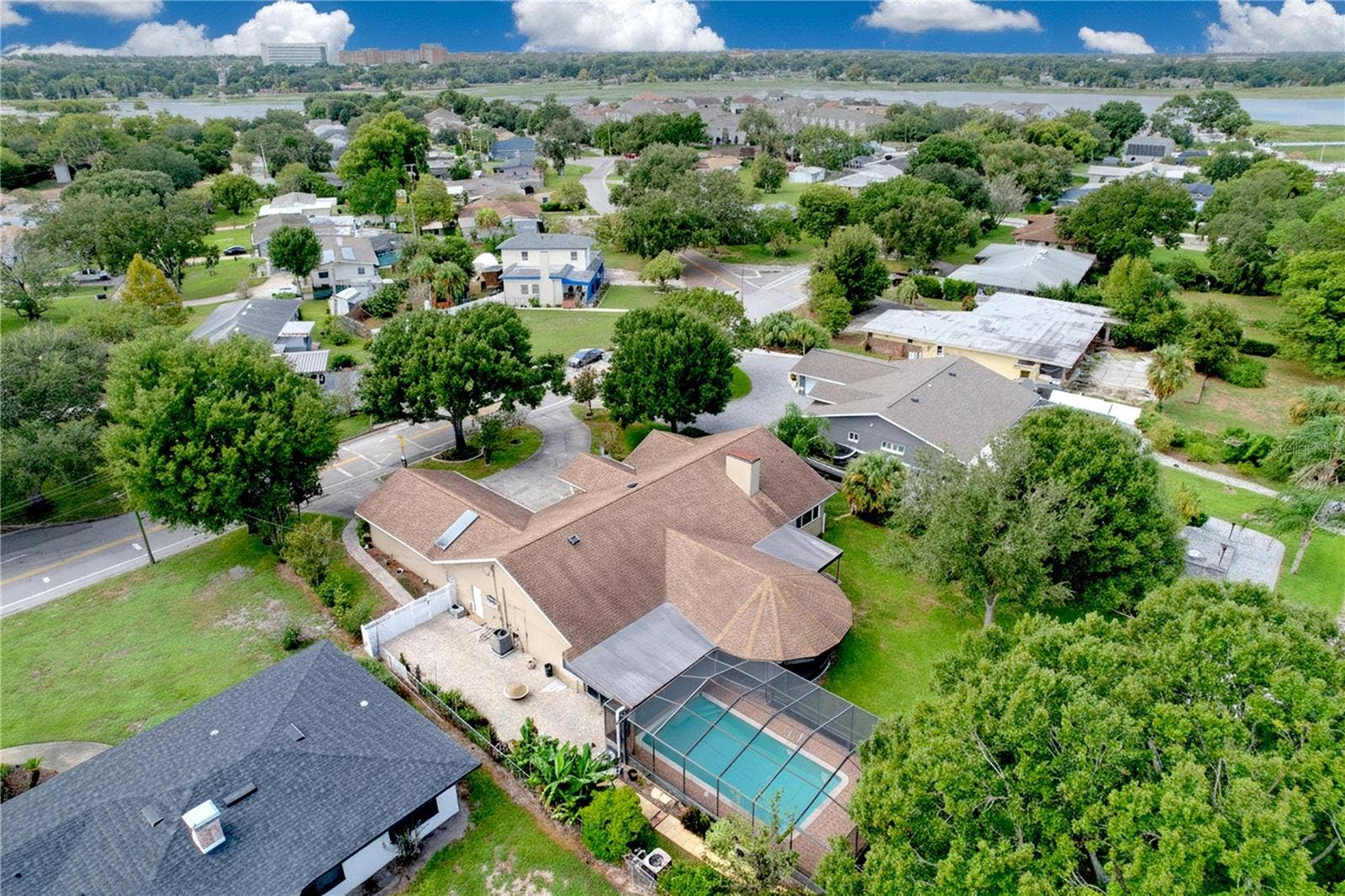 1348 EDGEWATER BEACH DRIVE, Lakeland, FL 33805 Aerial view of property