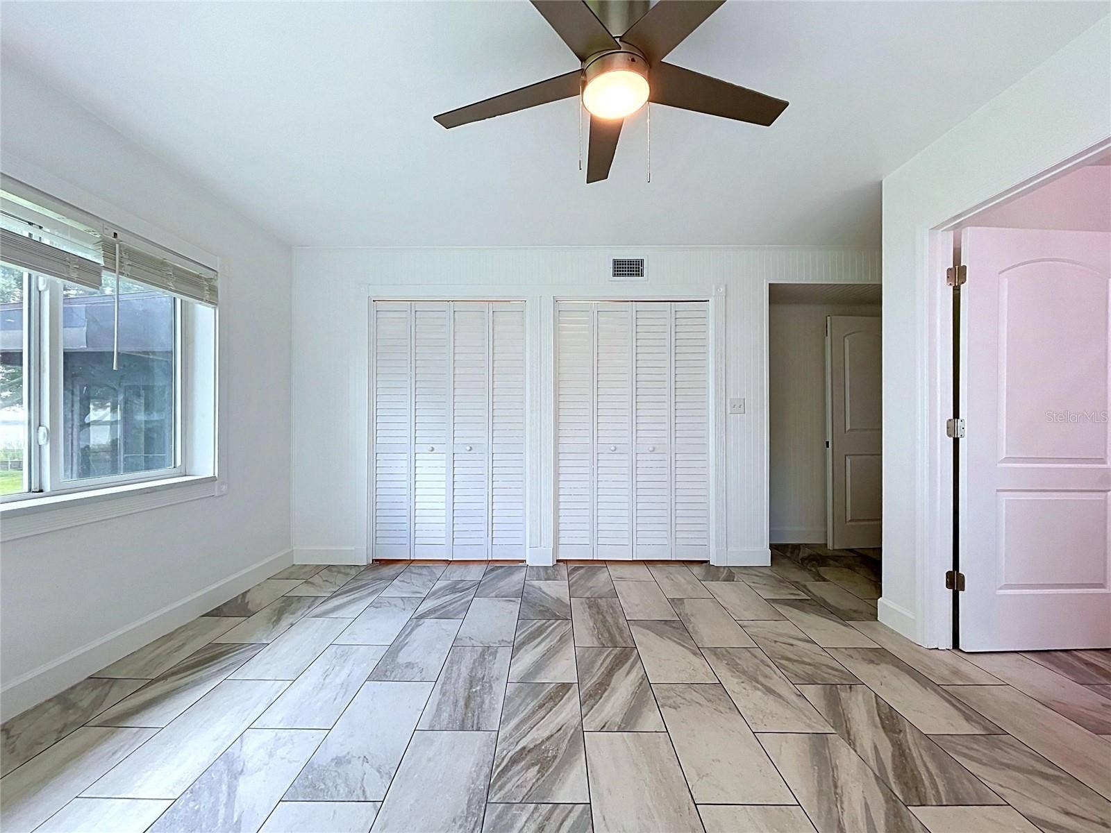 1348 EDGEWATER BEACH DRIVE, Lakeland, FL 33805 Additional bedroom 1 view with windows