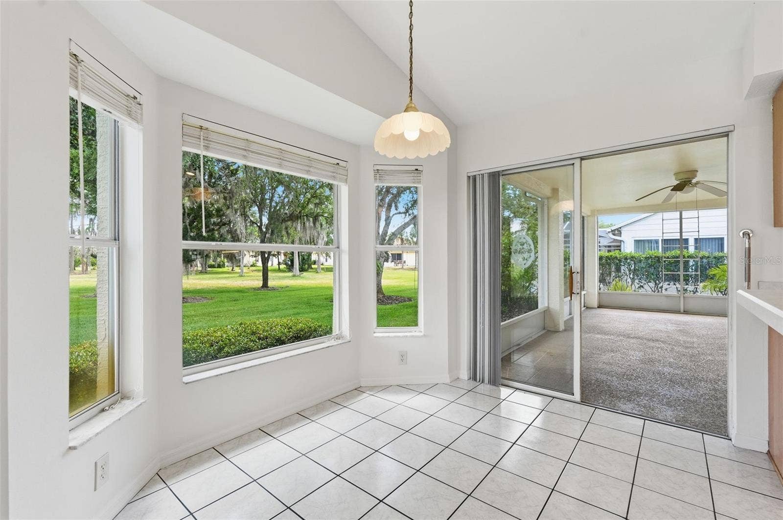 1444 CANBERLEY COURT, New Port Richey, FL 34655 Breakfast Nook