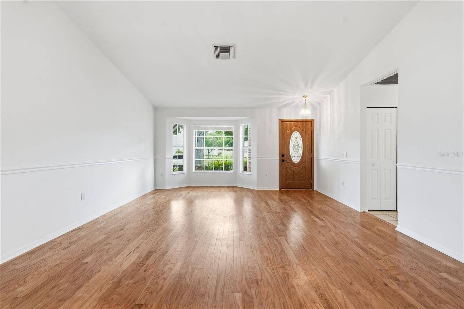 1444 CANBERLEY COURT, New Port Richey, FL 34655 Living Room