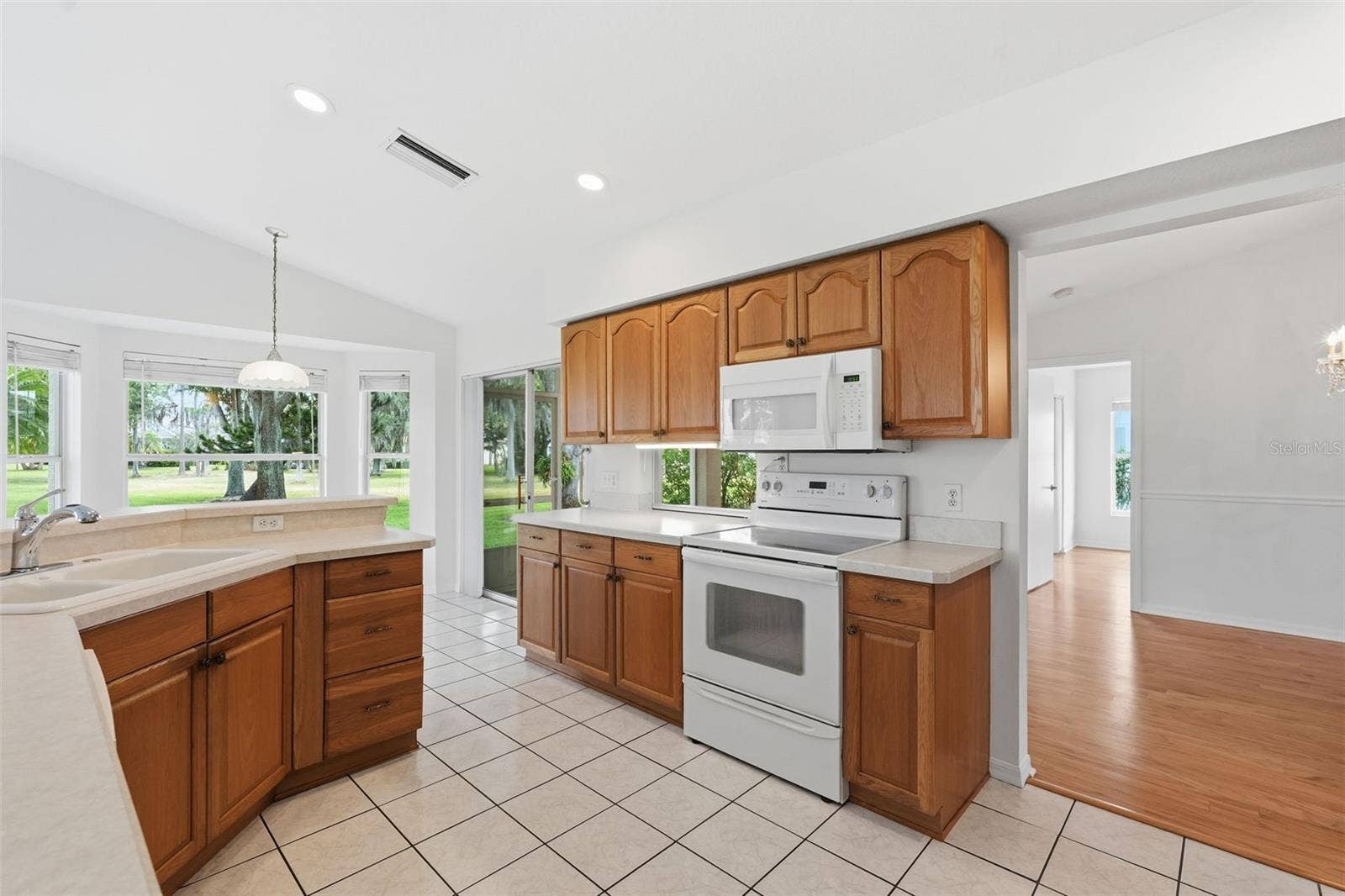 1444 CANBERLEY COURT, New Port Richey, FL 34655 Kitchen