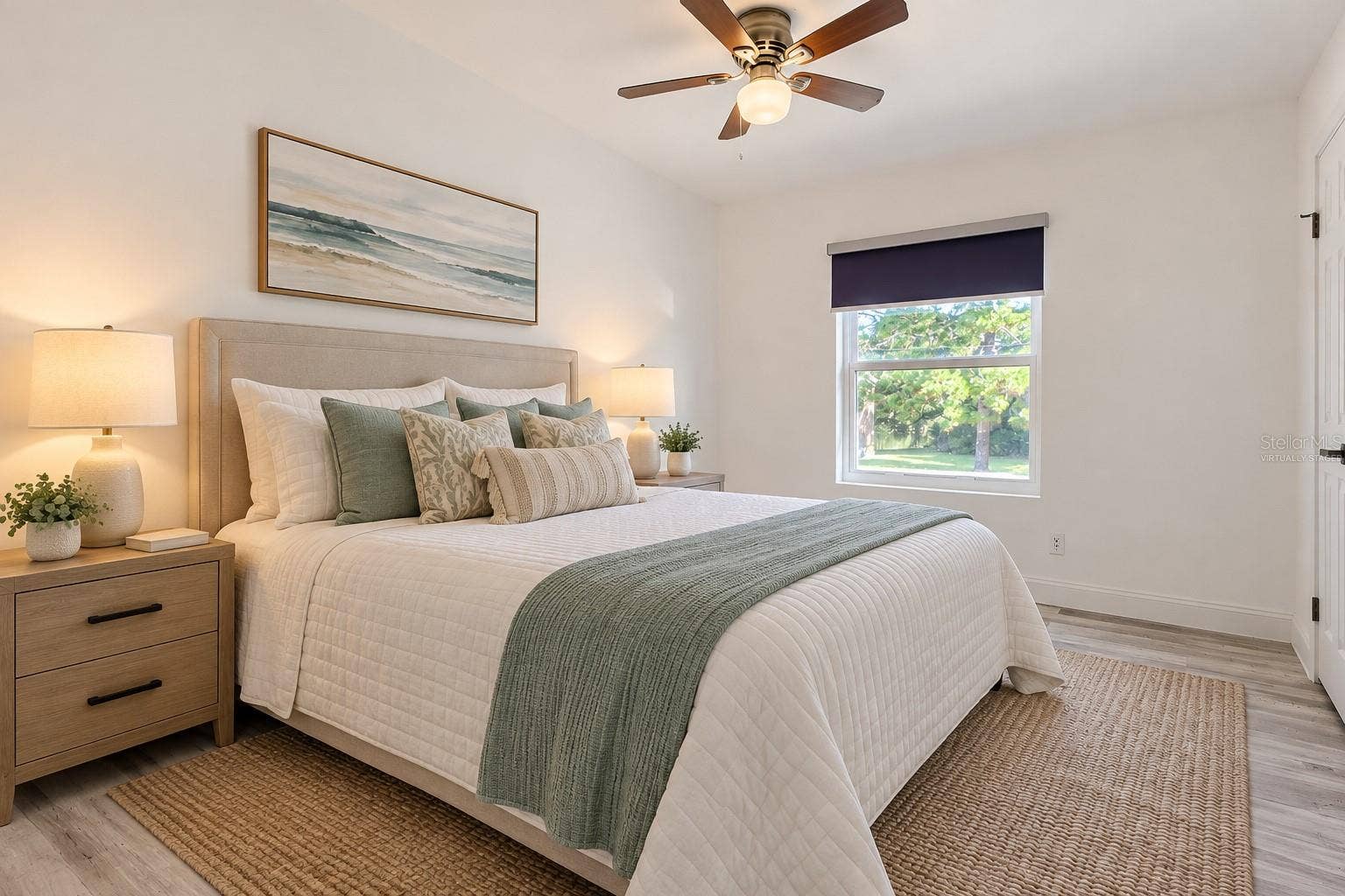 1400 GANDY BOULEVARD N, #1213, St Petersburg, FL 33702 Virtually staged