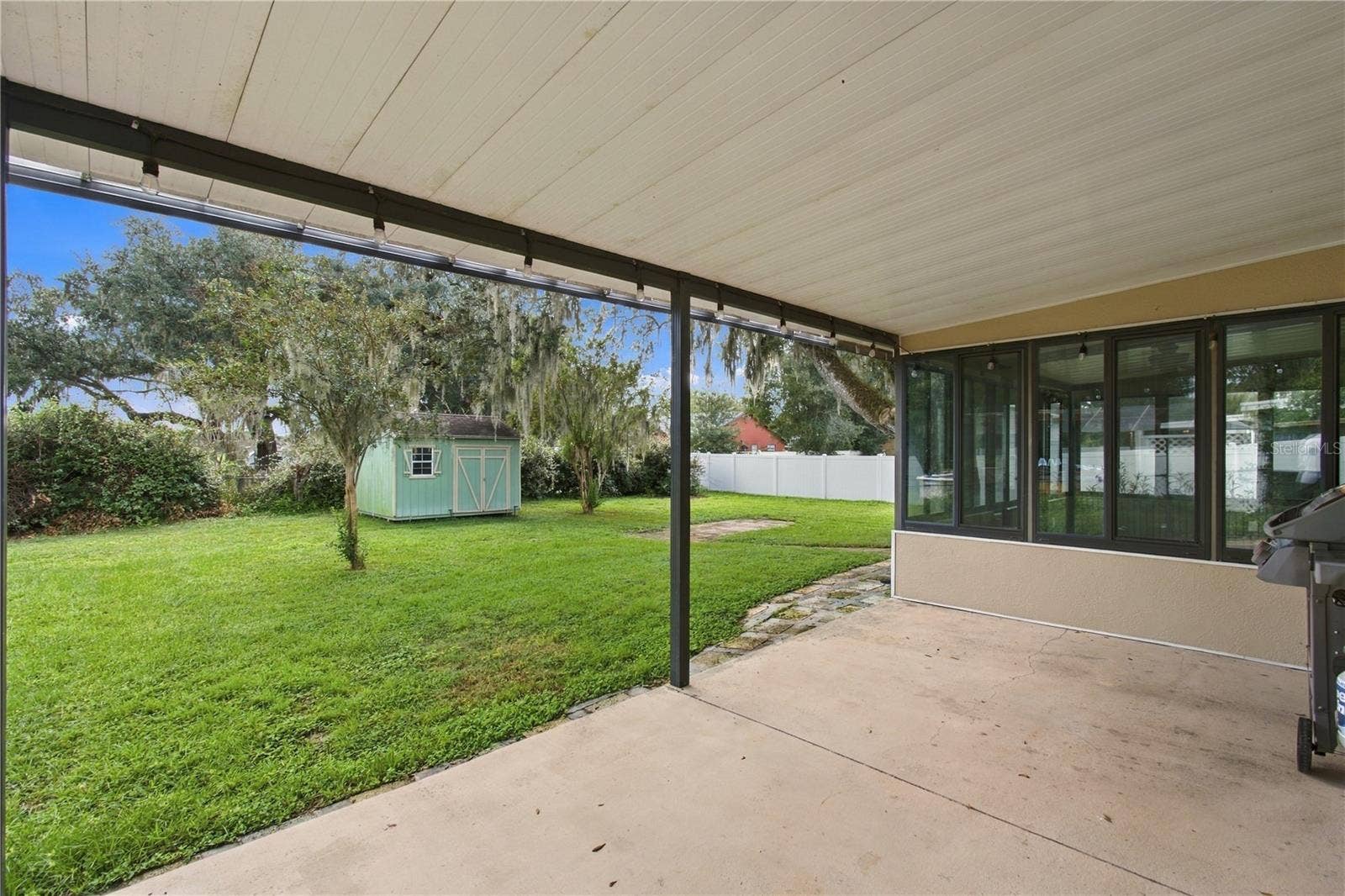 8410 ANGELA COURT, Zephyrhills, FL 33541 8410 ANGELA COURT, Zephyrhills, FL 33541