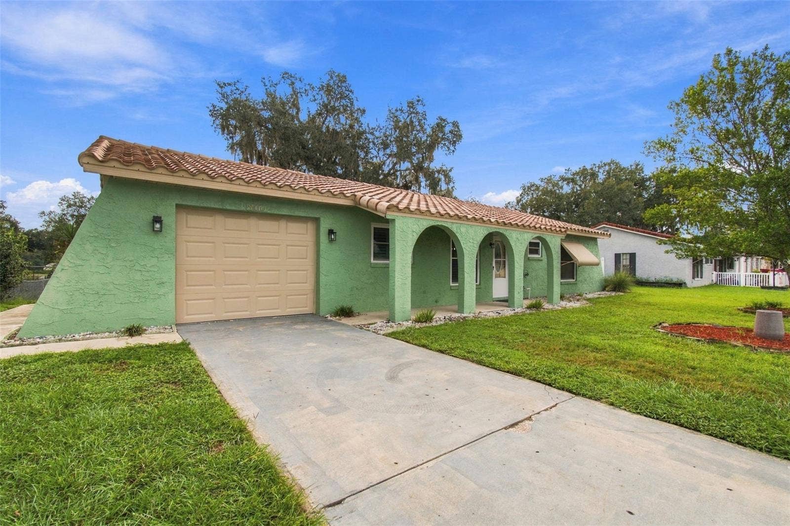 8410 ANGELA COURT, Zephyrhills, FL 33541 8410 ANGELA COURT, Zephyrhills, FL 33541