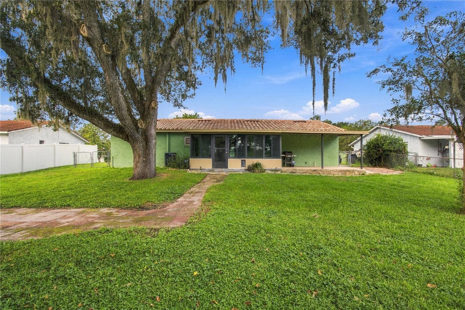 8410 ANGELA COURT, Zephyrhills, FL 33541 8410 ANGELA COURT, Zephyrhills, FL 33541