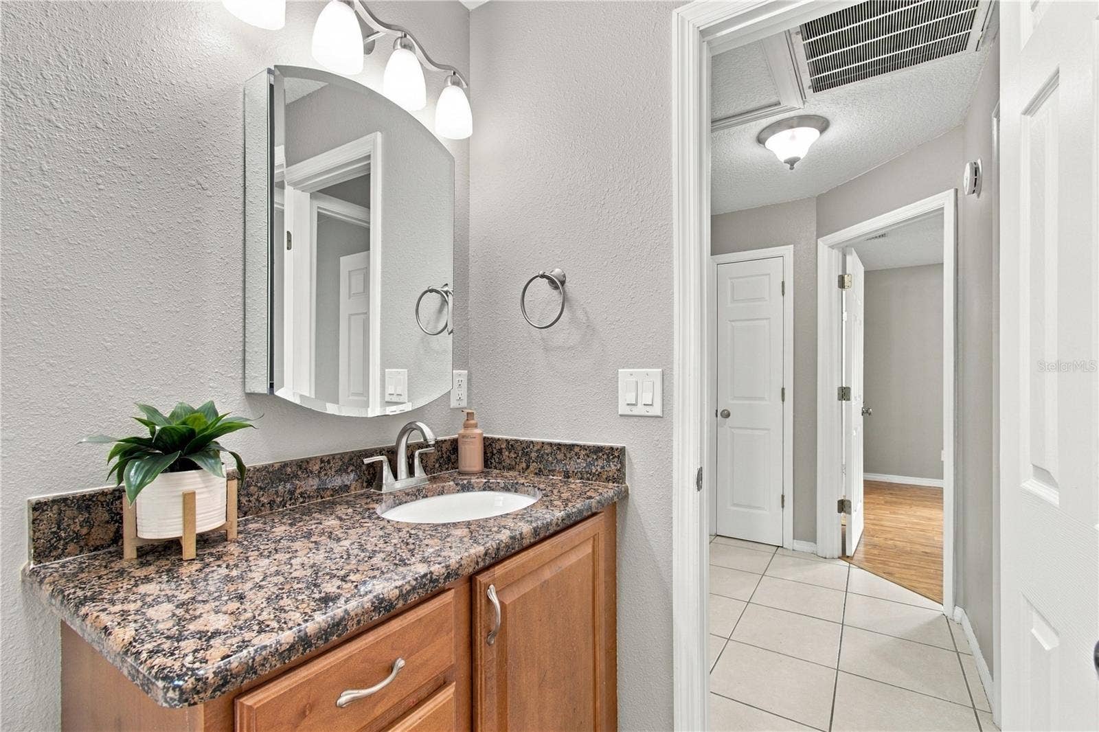 8410 ANGELA COURT, Zephyrhills, FL 33541 Guest Bathroom