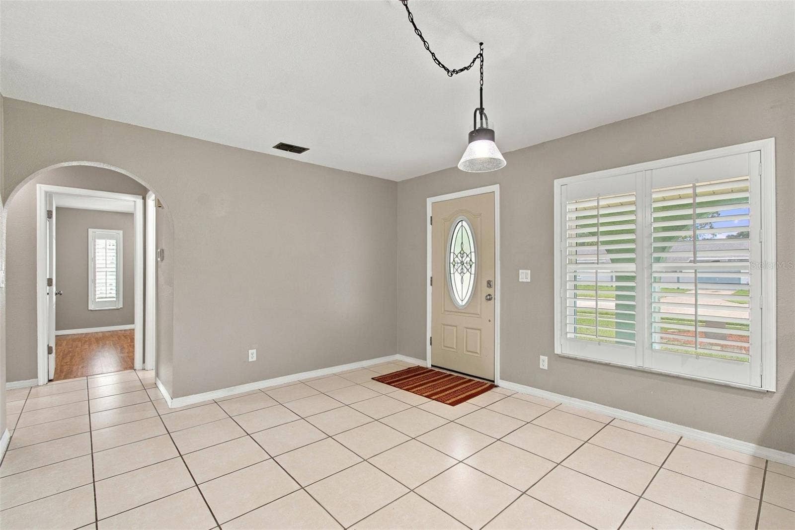 8410 ANGELA COURT, Zephyrhills, FL 33541 8410 ANGELA COURT, Zephyrhills, FL 33541
