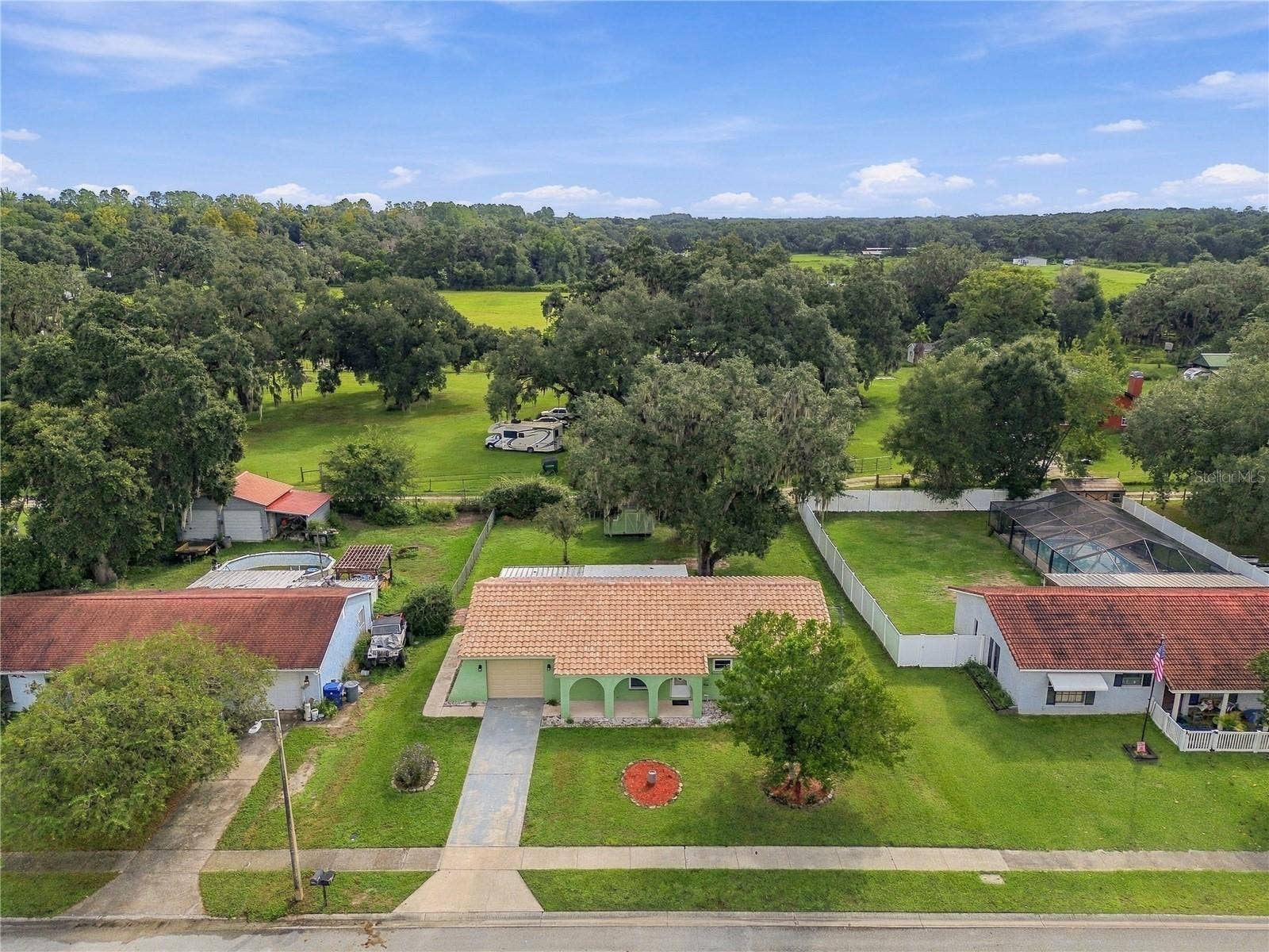 8410 ANGELA COURT, Zephyrhills, FL 33541 8410 ANGELA COURT, Zephyrhills, FL 33541