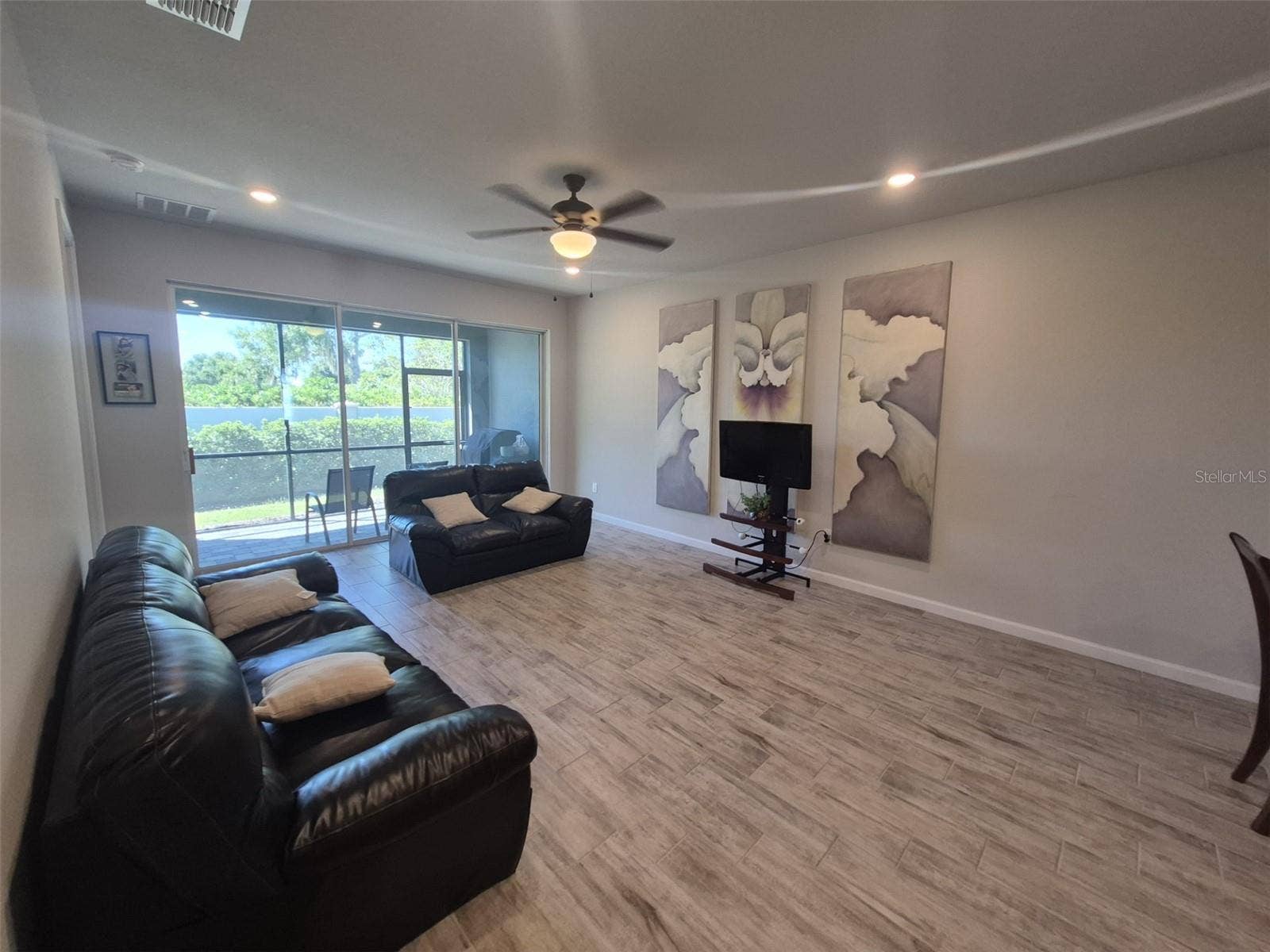 3781 LAUGHING DOVE AVENUE, Sun City Center, FL 33573 3781 LAUGHING DOVE AVENUE, Sun City Center, FL 33573