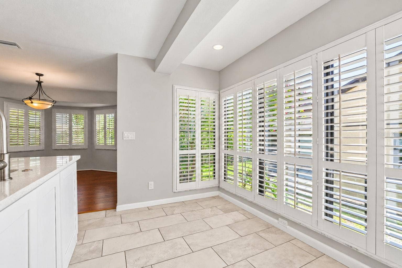 913 SUTTON PLACE, Palm Harbor, FL 34684 913 SUTTON PLACE, Palm Harbor, FL 34684