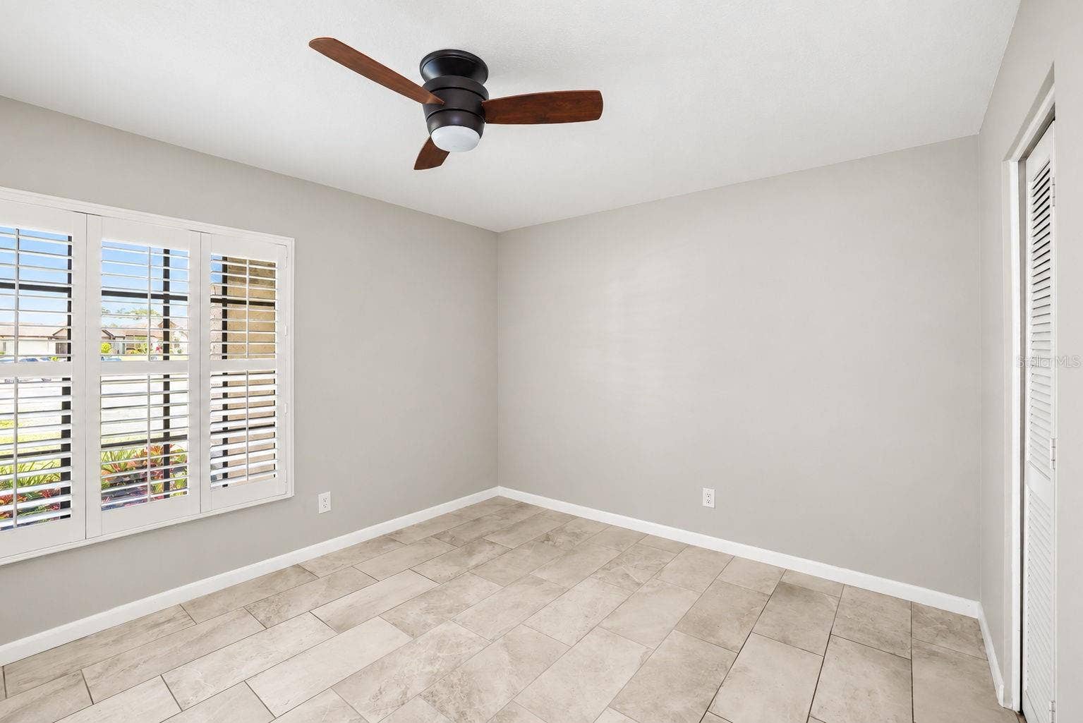 913 SUTTON PLACE, Palm Harbor, FL 34684 913 SUTTON PLACE, Palm Harbor, FL 34684