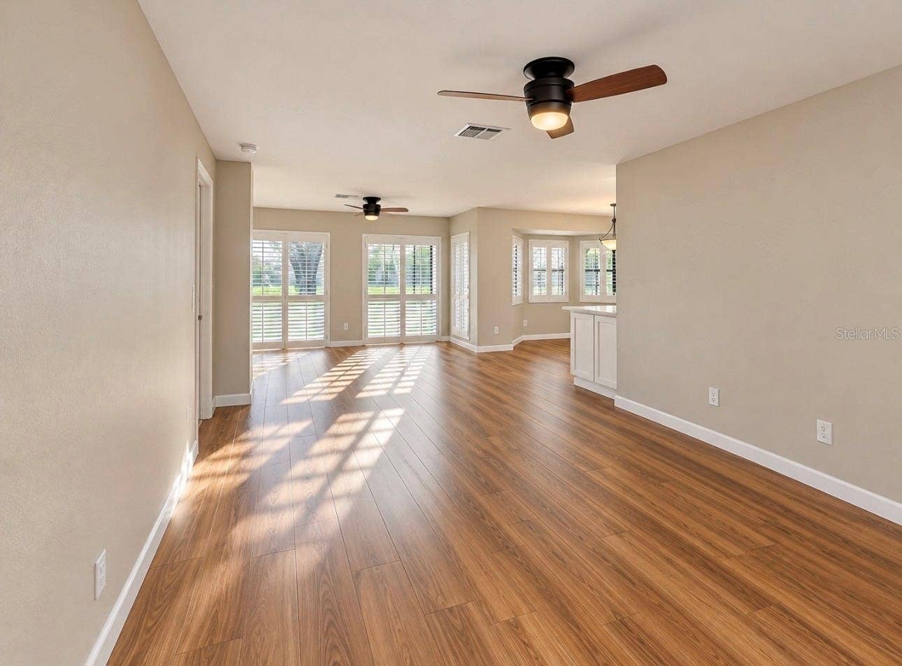 913 SUTTON PLACE, Palm Harbor, FL 34684 913 SUTTON PLACE, Palm Harbor, FL 34684