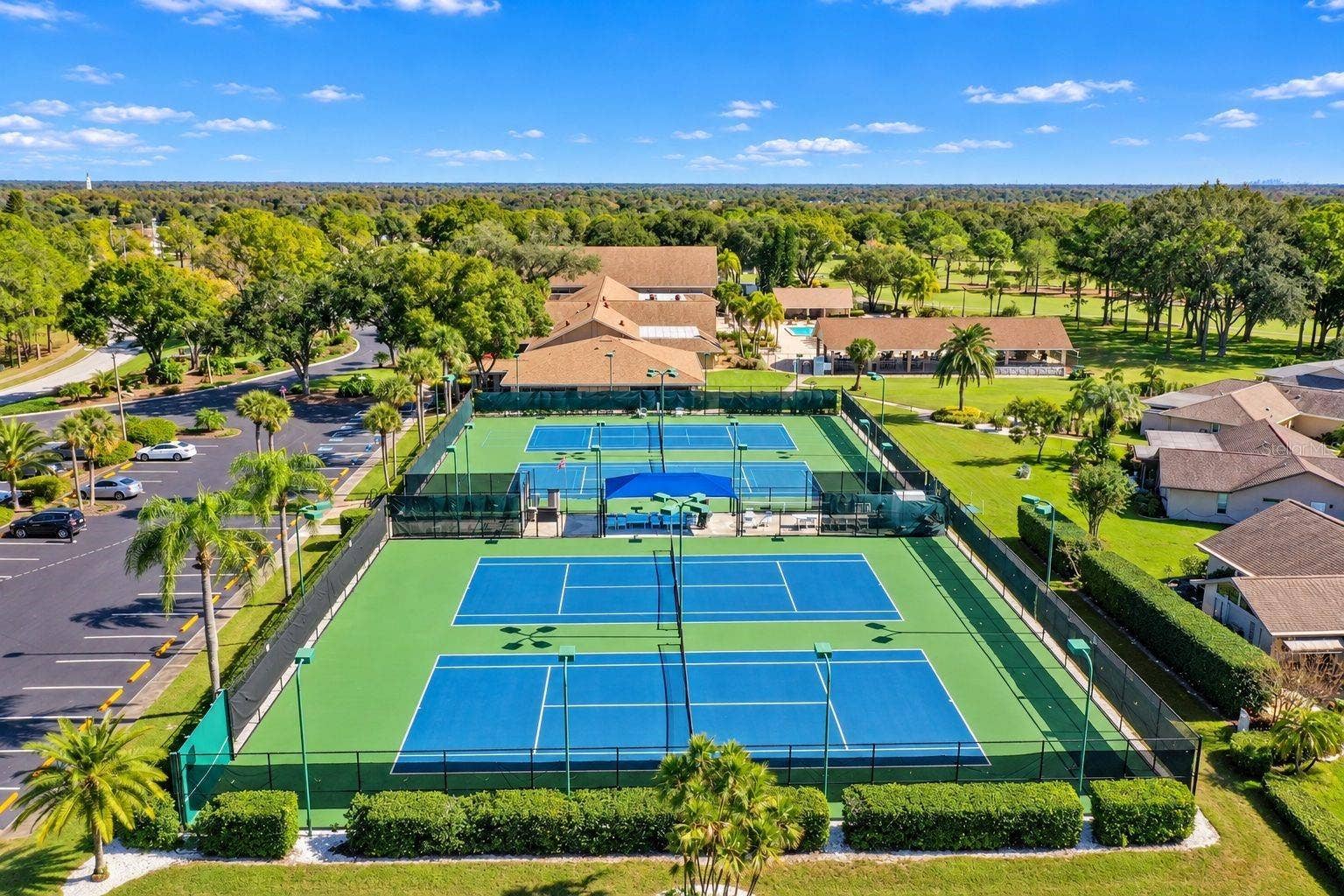 913 SUTTON PLACE, Palm Harbor, FL 34684 913 SUTTON PLACE, Palm Harbor, FL 34684