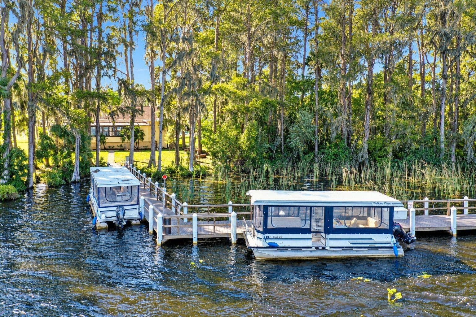 913 SUTTON PLACE, Palm Harbor, FL 34684 913 SUTTON PLACE, Palm Harbor, FL 34684