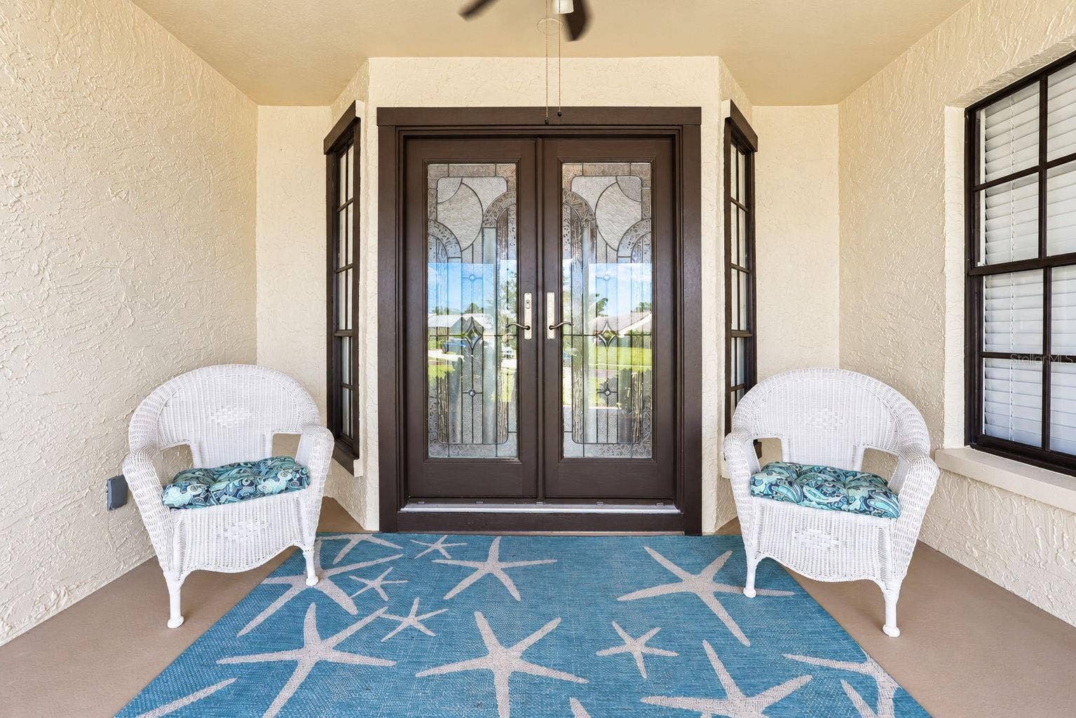913 SUTTON PLACE, Palm Harbor, FL 34684 913 SUTTON PLACE, Palm Harbor, FL 34684