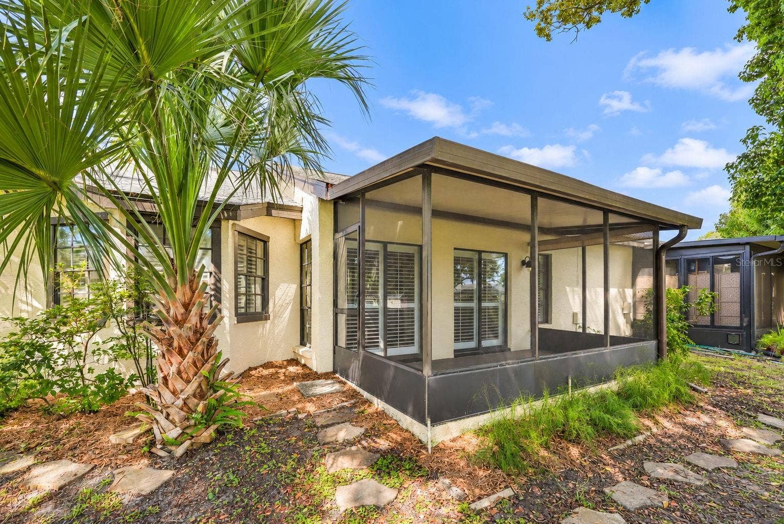 913 SUTTON PLACE, Palm Harbor, FL 34684 913 SUTTON PLACE, Palm Harbor, FL 34684