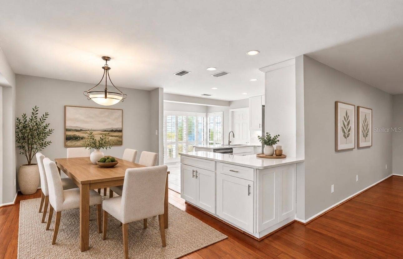 913 SUTTON PLACE, Palm Harbor, FL 34684 913 SUTTON PLACE, Palm Harbor, FL 34684