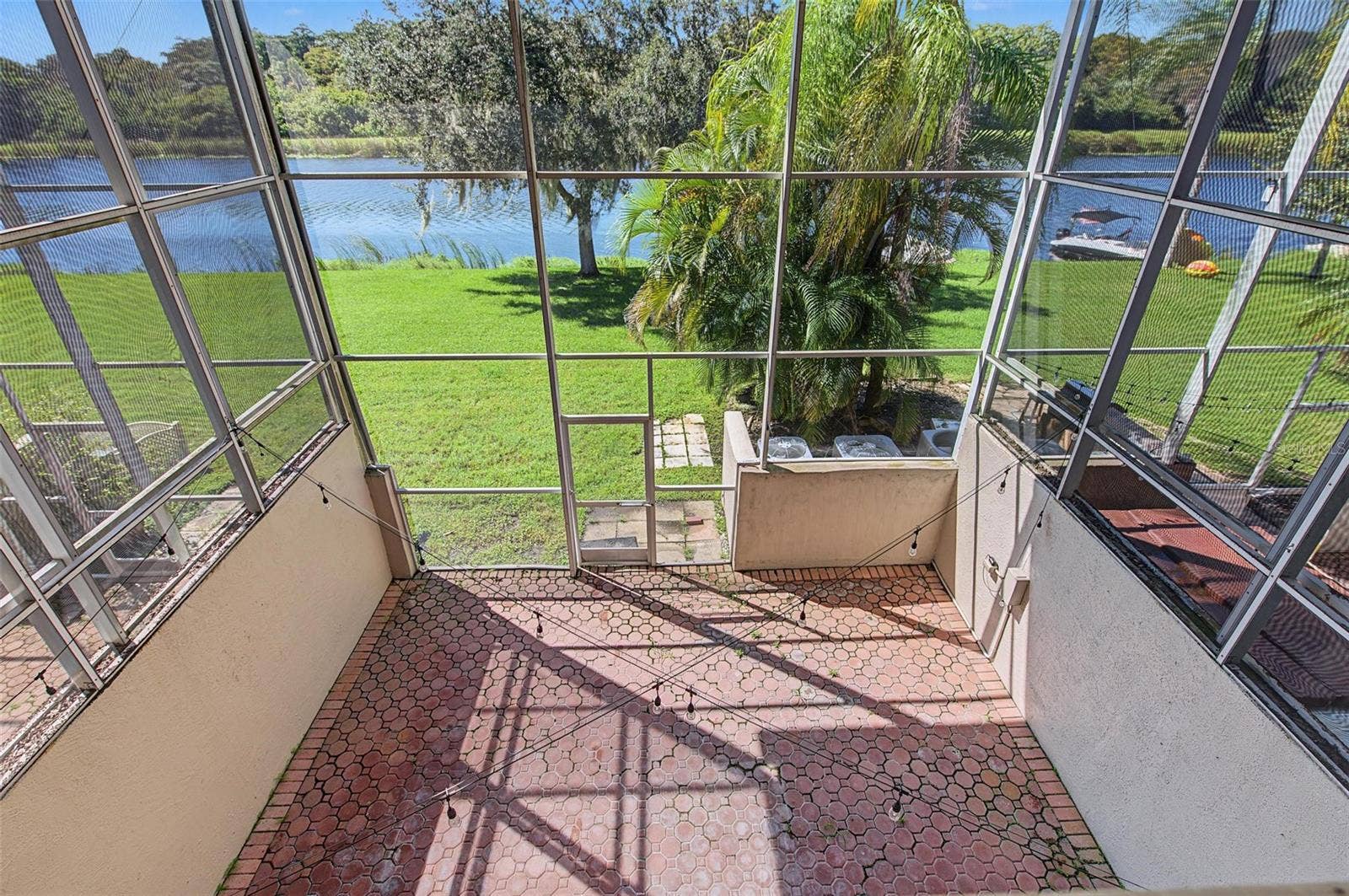 1626 LAGO VISTA BOULEVARD, Palm Harbor, FL 34685 1626 LAGO VISTA BOULEVARD, Palm Harbor, FL 34685