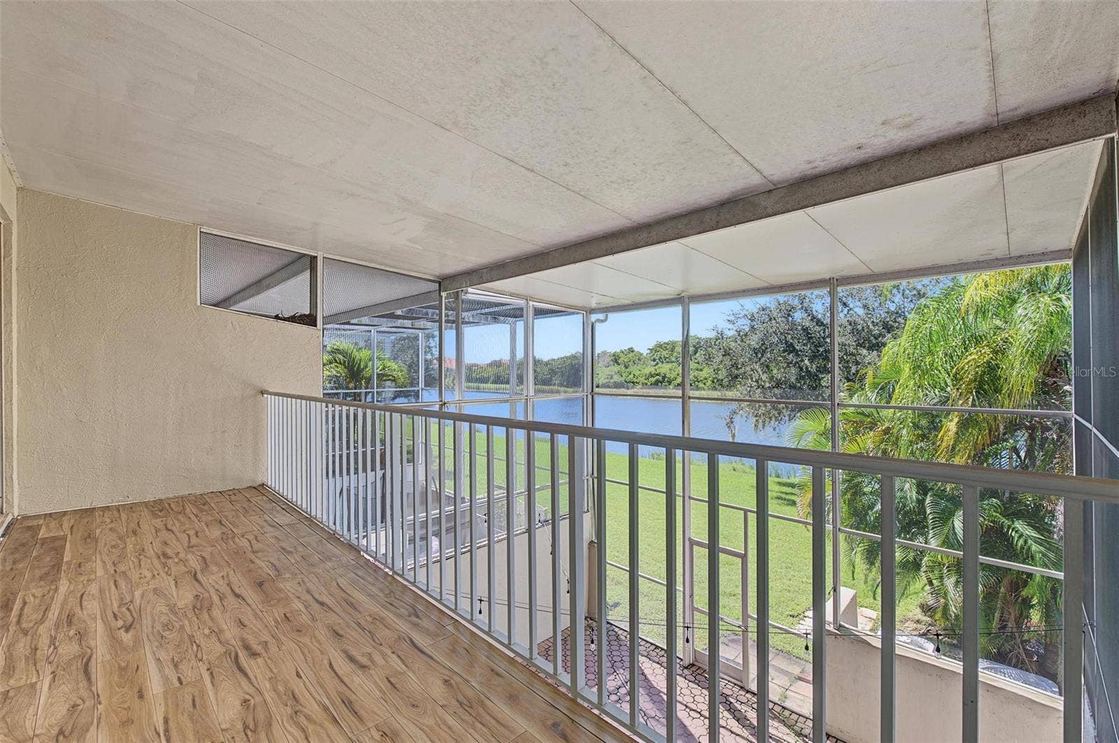 1626 LAGO VISTA BOULEVARD, Palm Harbor, FL 34685 1626 LAGO VISTA BOULEVARD, Palm Harbor, FL 34685
