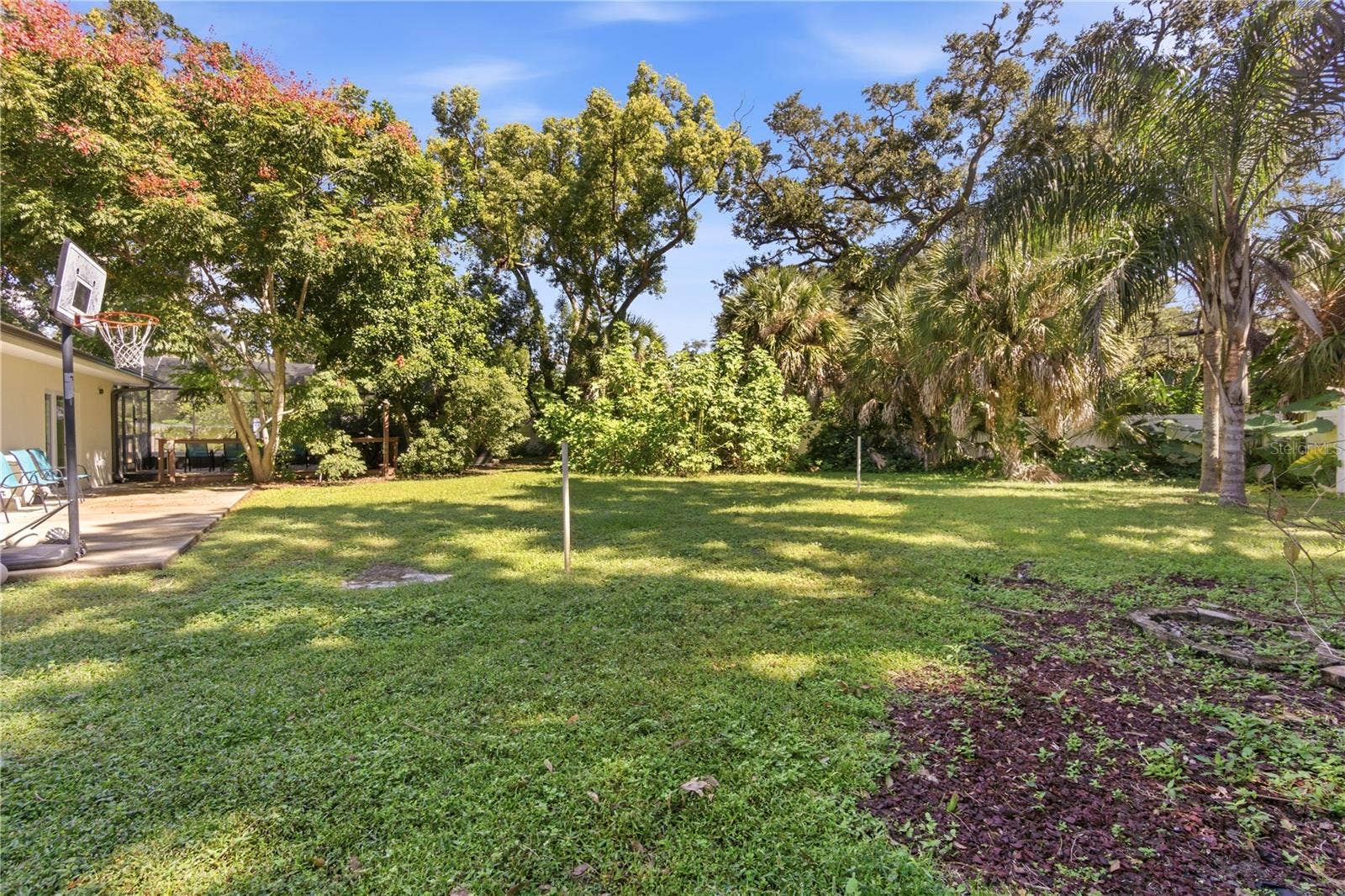 2608 OAKWOOD DRIVE, Largo, FL 33771 2608 OAKWOOD DRIVE, Largo, FL 33771