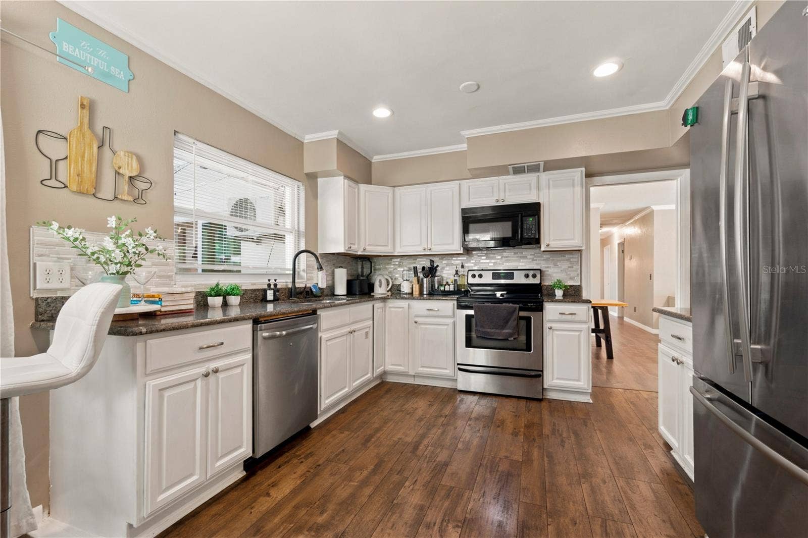 2608 OAKWOOD DRIVE, Largo, FL 33771 2608 OAKWOOD DRIVE, Largo, FL 33771