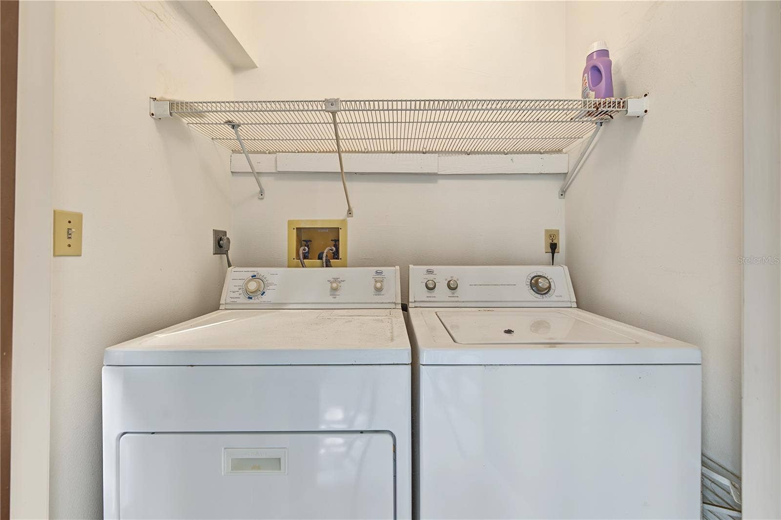 110 LAKESIDE COURT, #110, Oldsmar, FL 34677 110 LAKESIDE COURT, #110, Oldsmar, FL 34677