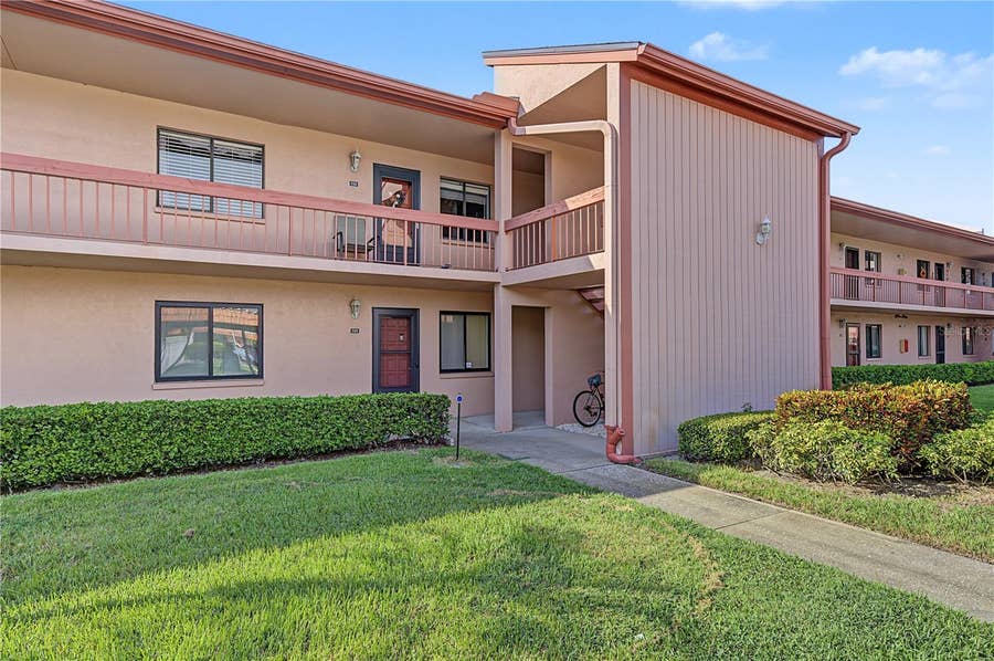 Property photo for 110 LAKESIDE COURT, #110, Oldsmar, FL