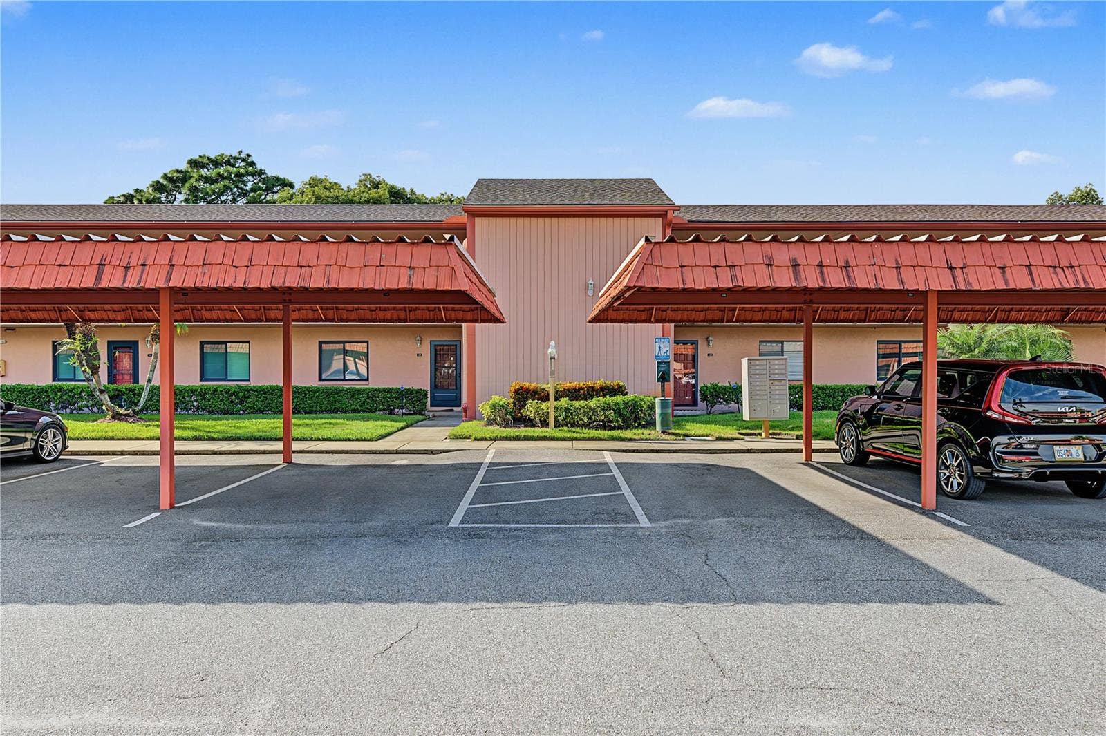 110 LAKESIDE COURT, #110, Oldsmar, FL 34677 110 LAKESIDE COURT, #110, Oldsmar, FL 34677