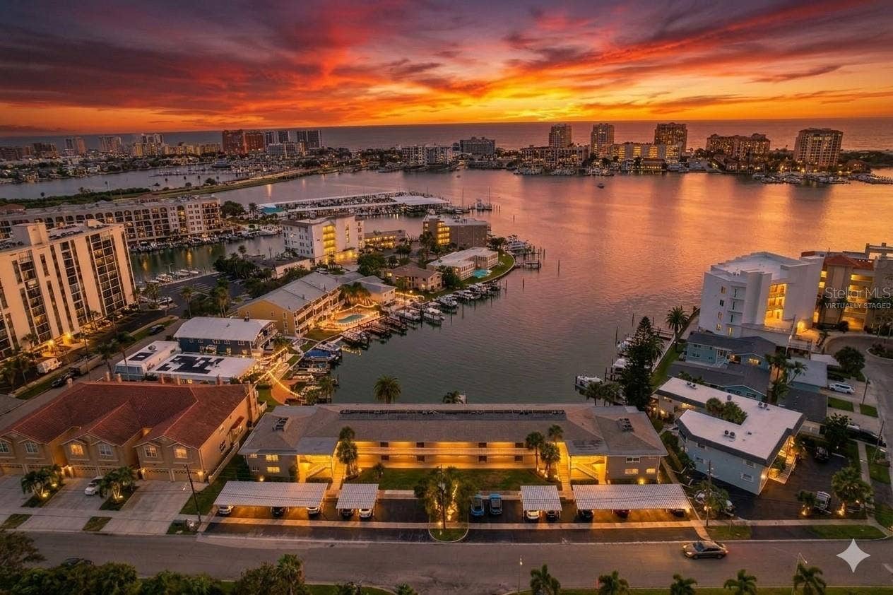 400 LARBOARD WAY, #106, Clearwater, FL 33767 Virtually staged