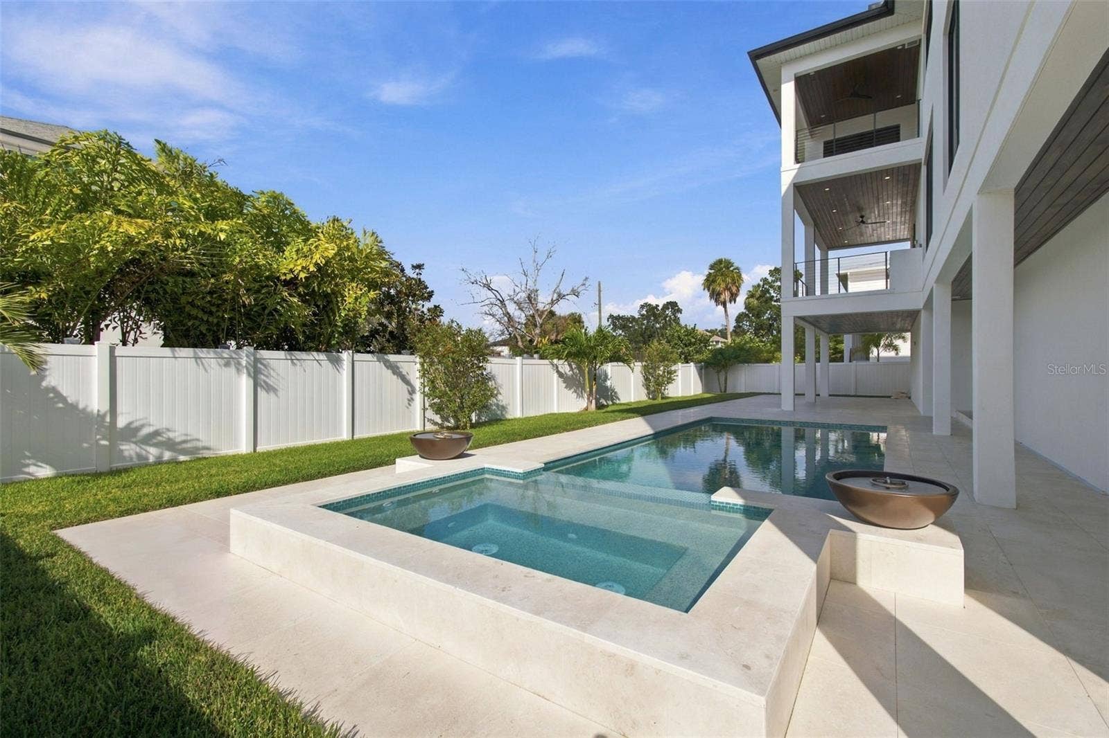 5023 W LEONA STREET, Tampa, FL 33629 5023 W LEONA STREET, Tampa, FL 33629