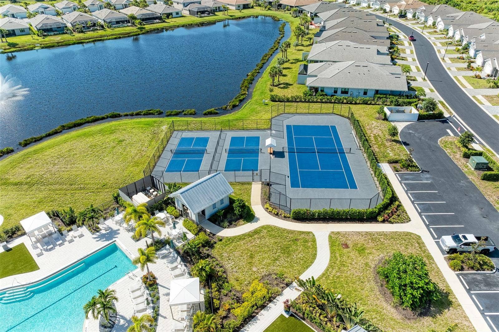18530 MIDSUMMER PLACE, Venice, FL 34293