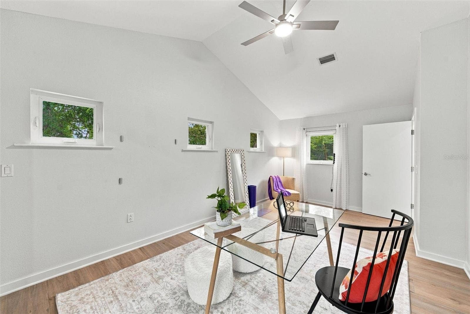 2703 W PRICE AVENUE, Tampa, FL 33611