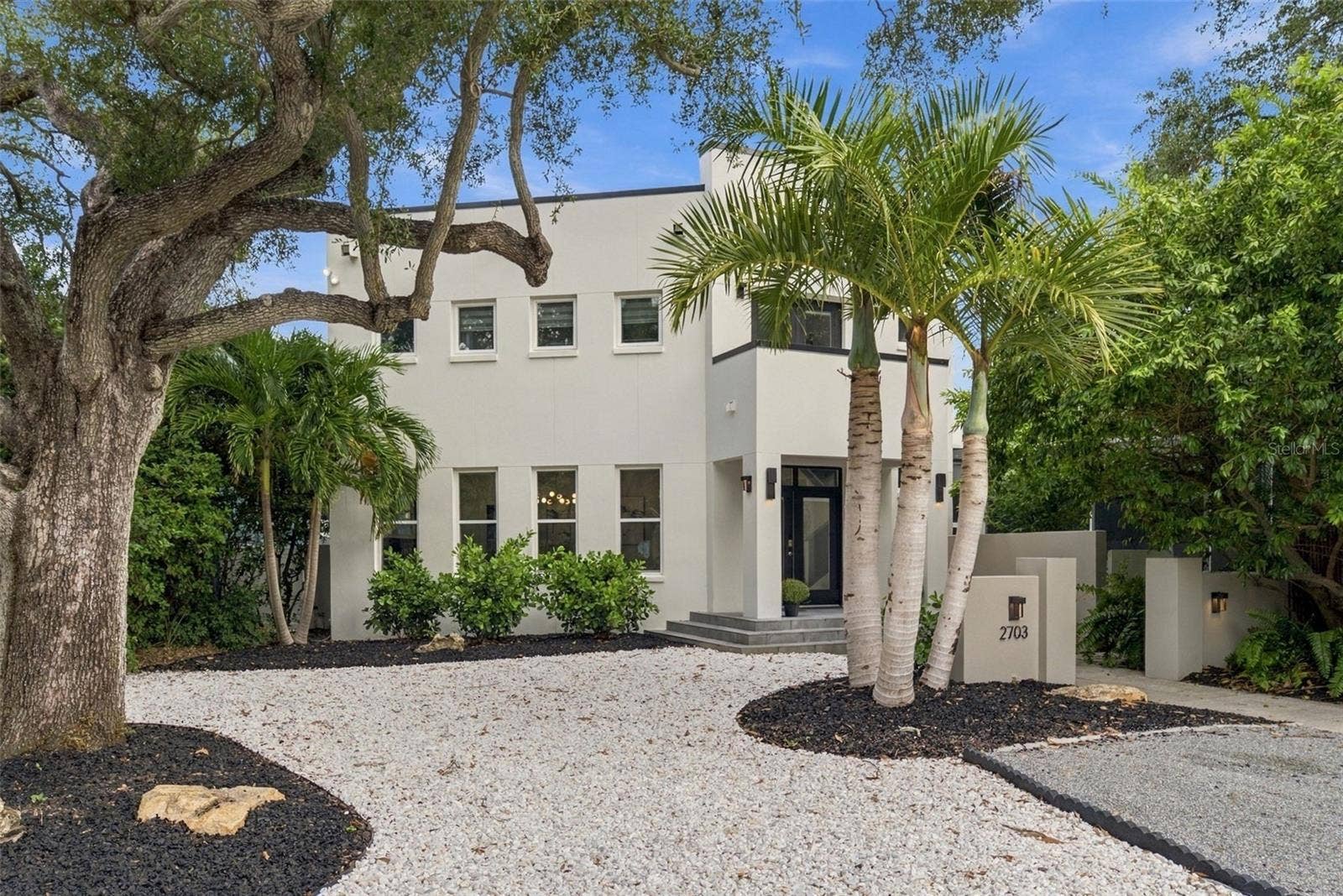2703 W PRICE AVENUE, Tampa, FL 33611