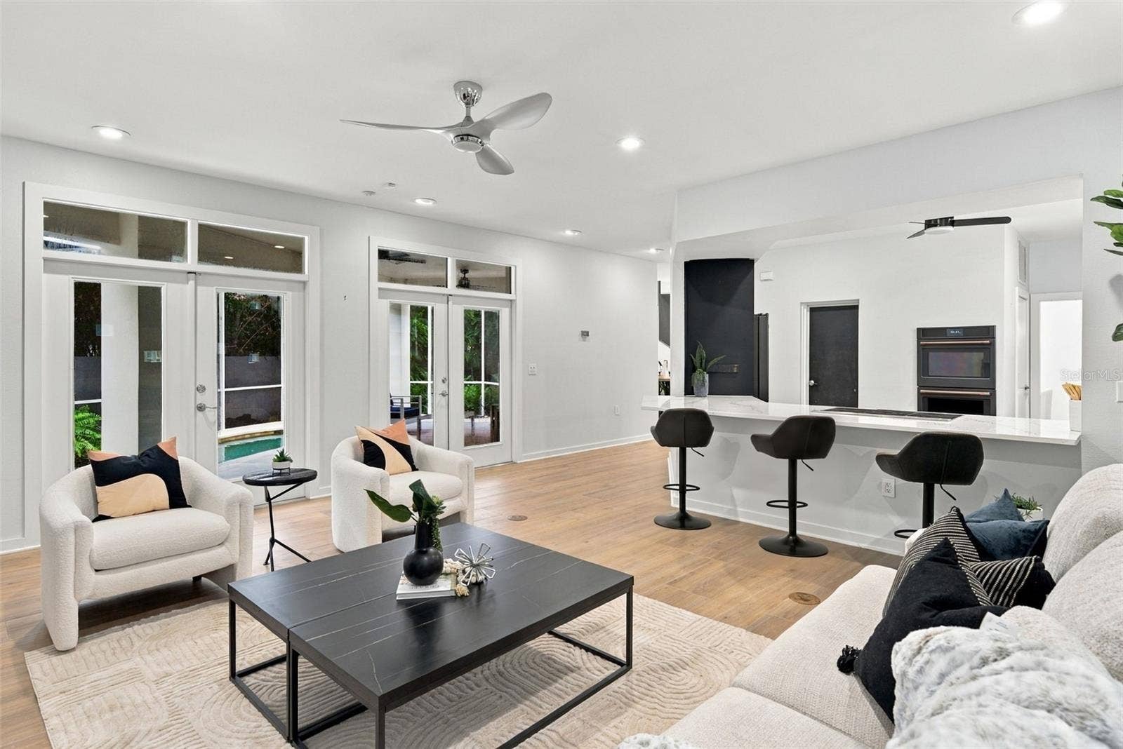 2703 W PRICE AVENUE, Tampa, FL 33611