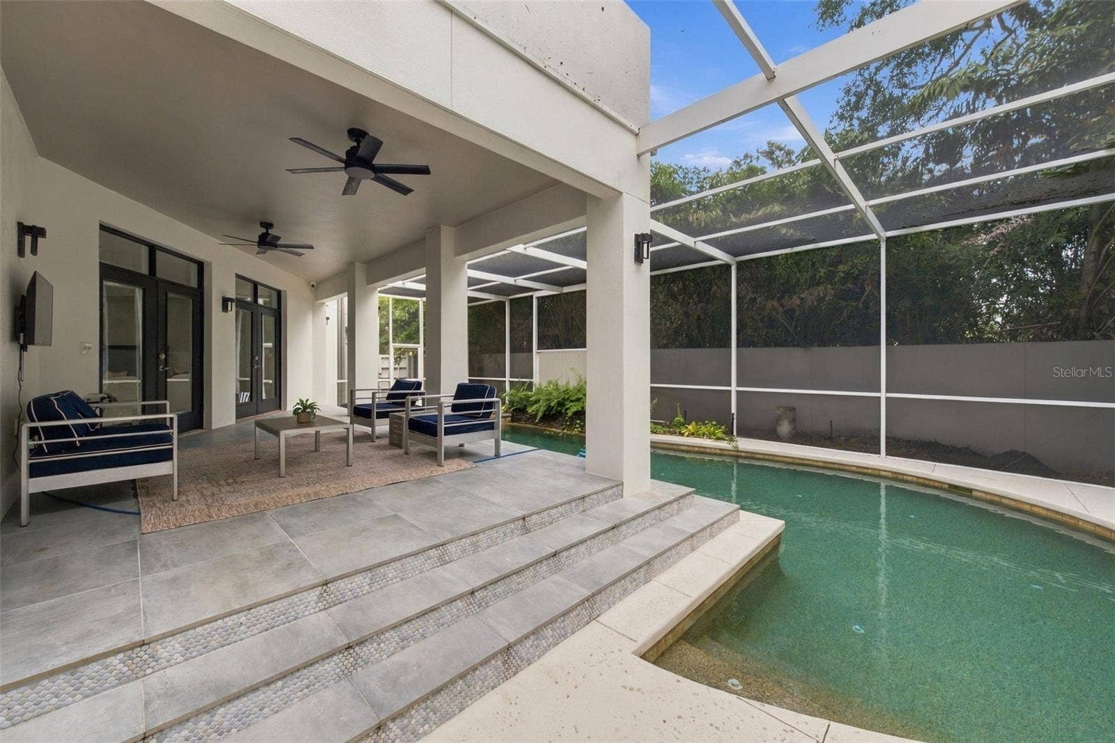 2703 W PRICE AVENUE, Tampa, FL 33611