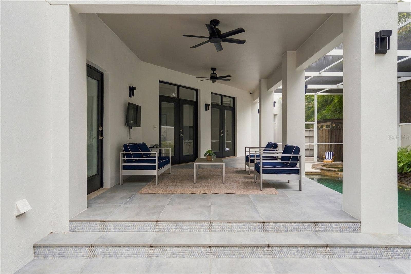 2703 W PRICE AVENUE, Tampa, FL 33611